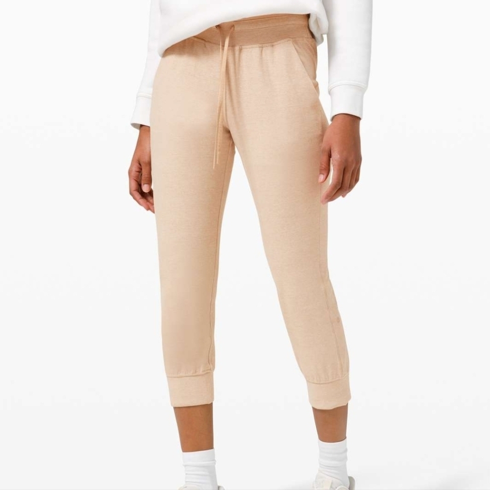 Lululemon Ready To Rulu Jogger Crop